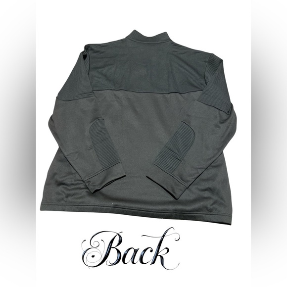 Calloway black pullover is perfect for golf, casual wear, anything you’d like. - Picture 2 of 6